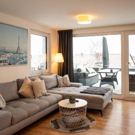 Gästehaus Stoll - 3 Schlafzimmer, nahe Flughafen & Messe