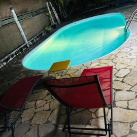 Sermie T4 à kourou avec piscine