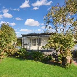 Miffys Cottage - Pet Friendly Getaway!, hotel v mestu Allestree