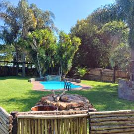 Escape to the Bushveld Holiday Home, hotel Wintertonban