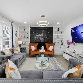 Brand New Modern Home 4BR-3BA Stylish Cozy โรงแรมในGrayson