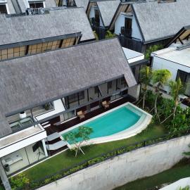 Modern Luxury 5BR Villa Pasisi 11 in Canggu