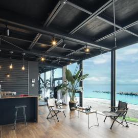 Yokosuka Sky Grey -横須賀のビーチフロントベース- โรงแรมในโยโกสุกะ