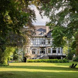 Beautiful castle in Spa wit garden