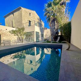 Cocon en petite Camargue, hotel a Aimargues