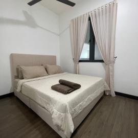 Baba Homestay 3R2B VISTA BANGI by Le Cozy Home, hotel in Kajang