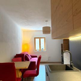 Modern Nest Semogo