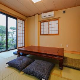 7-Min Tengachaya Luxury Home w Garden, 2-Car parking