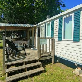 Charming Mobile Home in Argels-sur-Mer with Stunning Beach Views