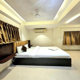 The Lotus, hotelli Punessa