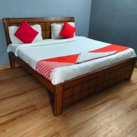 Urbans rooms, hotel i Dayāl Bāgh