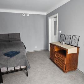 Apartament DWORCOWA Mszczonów blisko SUNTAGOwystawiamyFV, hotel in Mszczonów