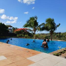 Riverfront Villa 069, hotel in Terre Rouge