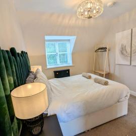 2 Bed 2 Ensuite Modern House With Parking, готель у місті Willaston