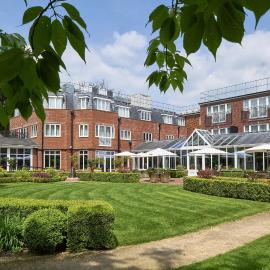 The Bull, hotel di Gerrards Cross