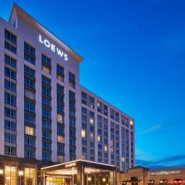 Loews Chicago O'Hare Hotel、ローズモントのホテル