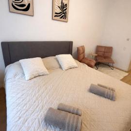 Helios City Room