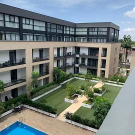 One Bedroom Premium Luxury Apartments at The Embassy Garderns, hotel a Cantonments