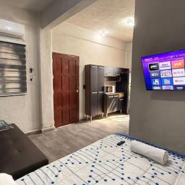 Estudios Hotel Colonial, hótel í Escárcega