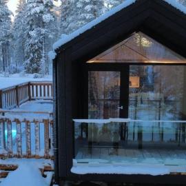 Hossaville Luxe West Lake Cabin III