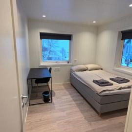 Arctic Nine - Room nr 4 - Central room on the island, hotel din Tromsø