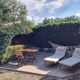 Chalet cosy avec terrasse & hamac, calme, proche plage, parking, NC Properties, hotel u gradu Grimo