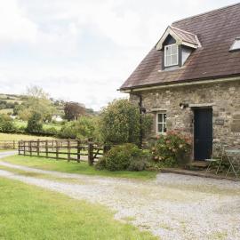 Abbey Cottages Red Kite Cottage