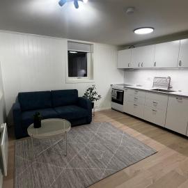 Nyoppusset leilighet i Vadsø, hotelli Vesisaaressa