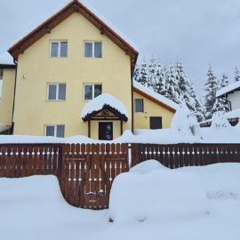 Cabana Alina, hotel a Păltiniş