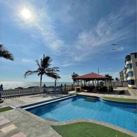 Crucita Beach, hotel sa El Pueblito