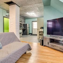 Heart of Social District! South Cadillac Unit, Hotel in Cadillac