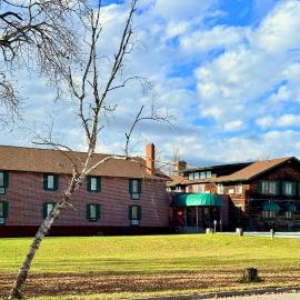 Riverview Lodge, hotel en Dryden
