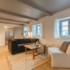 Historic Ferry House By Limfjorden In Sillerslev, hotelli kohteessa Øster Assels