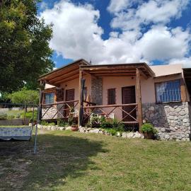 Cabañas Mónika IV Sur, hotel in Huerta Grande