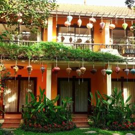 Luong Son Retreat, hotel din Lương Sơn