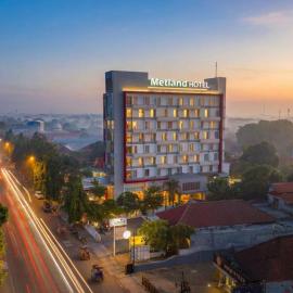 Metland Hotel Cirebon by Horison, khách sạn ở Cirebon