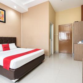 RedDoorz near Islamic Center Samarinda