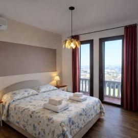 Corina's Place Bologna Home, hotel a Bolonya