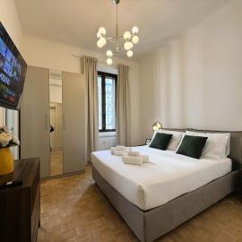 Bright and Spacious Apartment in the heart of Città Studi