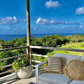 Villa Shambhala - Vue Mer Panoramique، فندق في Petit Brûlé