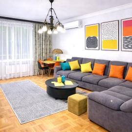 Cosy One bedroom Apartment near Opera, Tumanyan & Pushkin streets, by Zoravor church, Self Check In, City Centre, Yerevan
