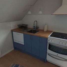 Vindslägenhet på Bjäre, hotel a Båstad
