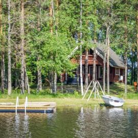 Holiday Home Huvilakoti 1 by Interhome, hotel u gradu 'Puromäki'