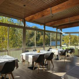 Una Finestra Sul Lago，Castel dellʼAlpi的飯店