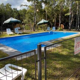 Cabañas tinajas y sauna Quetrupilina, hotel a Pucón