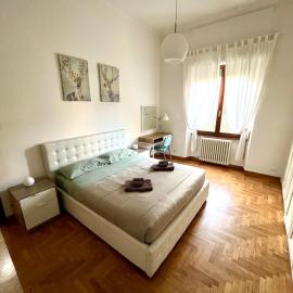 Florence Lungarno Apartment