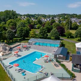 Camping Loches, hotel u gradu Loš