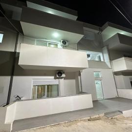 Vila Jovani - Modern Studios with Free Parking, Quiet Area,8 min Walk to Beach