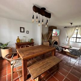 Viesnīca Comfort and Design near the Town - 3 Bedrooms pilsētā Masamitla