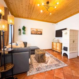 Sole Alpino - sunny and centrally located town